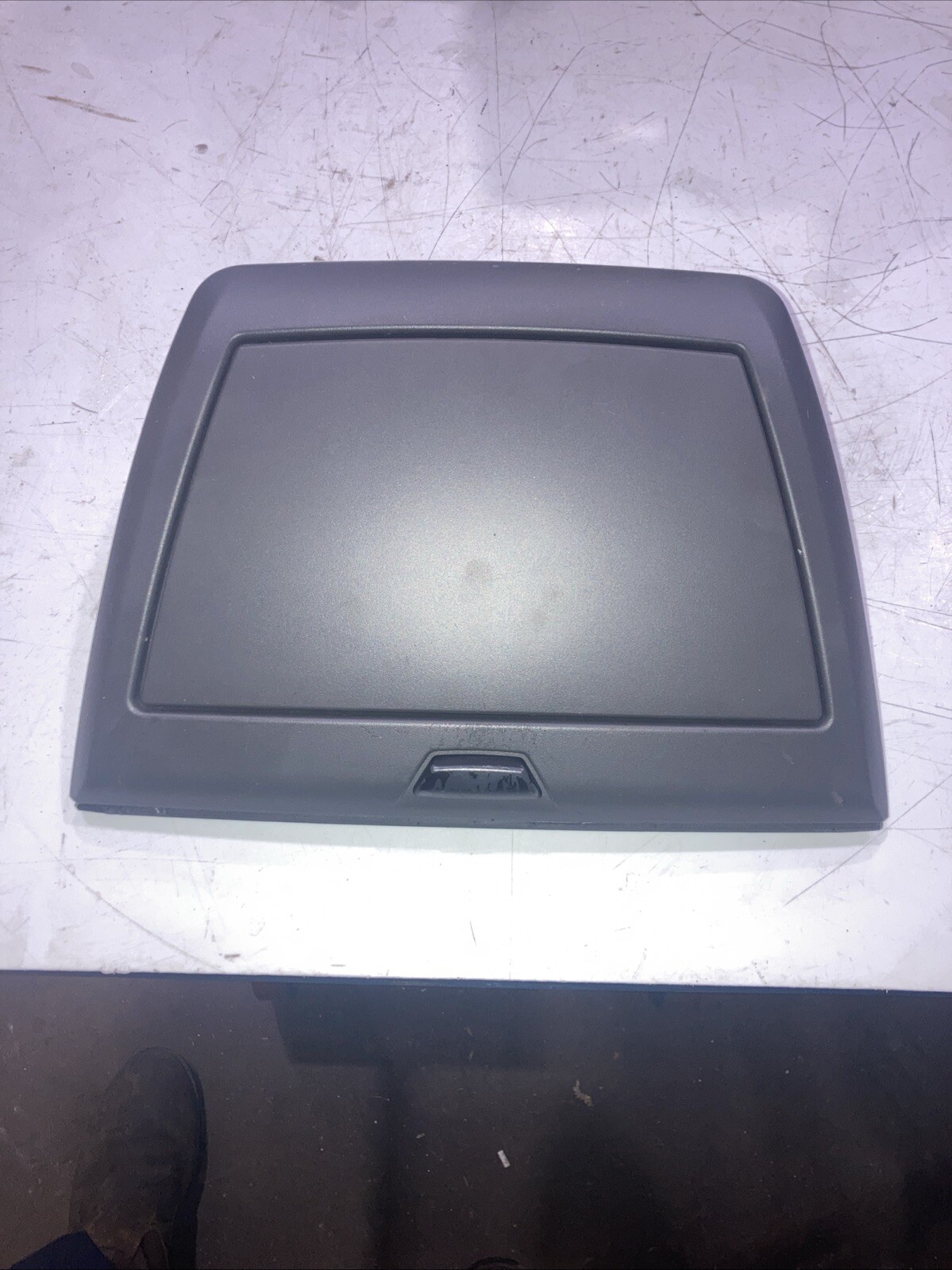 Picture 1 of 9