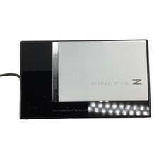 FUJIFILM FinePix Z100fd 8MP Digital Camera SDHC Compatible Excellent JAPAN