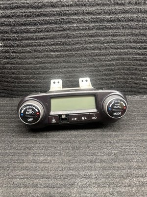 2010-2013 Hyundai Tucson Dual Auto Temperature Climate Control OEM AT