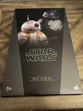 Hot Toys MMS442 Star Wars BB-8 and BB-9E Collectible Figures 1 6 Scale