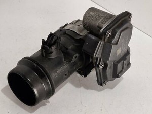 BMW 2er Coupe F22 220d Luftmassenmesser 8519492 7810752 2.0 Diesel 135kW 2014