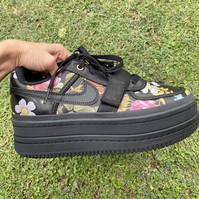 nike vandal 2k black metallic gold