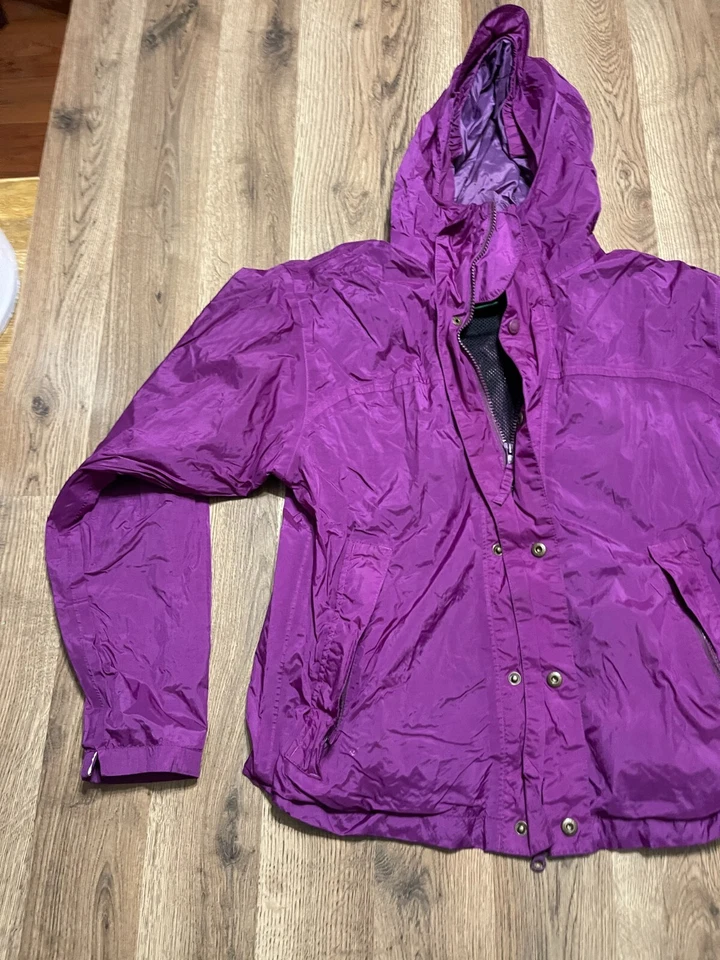 Chaqueta Cabela's, para mujer talla XL, púrpura, cremallera completa, cortavientos con capucha, nailon Foto 3 de 4