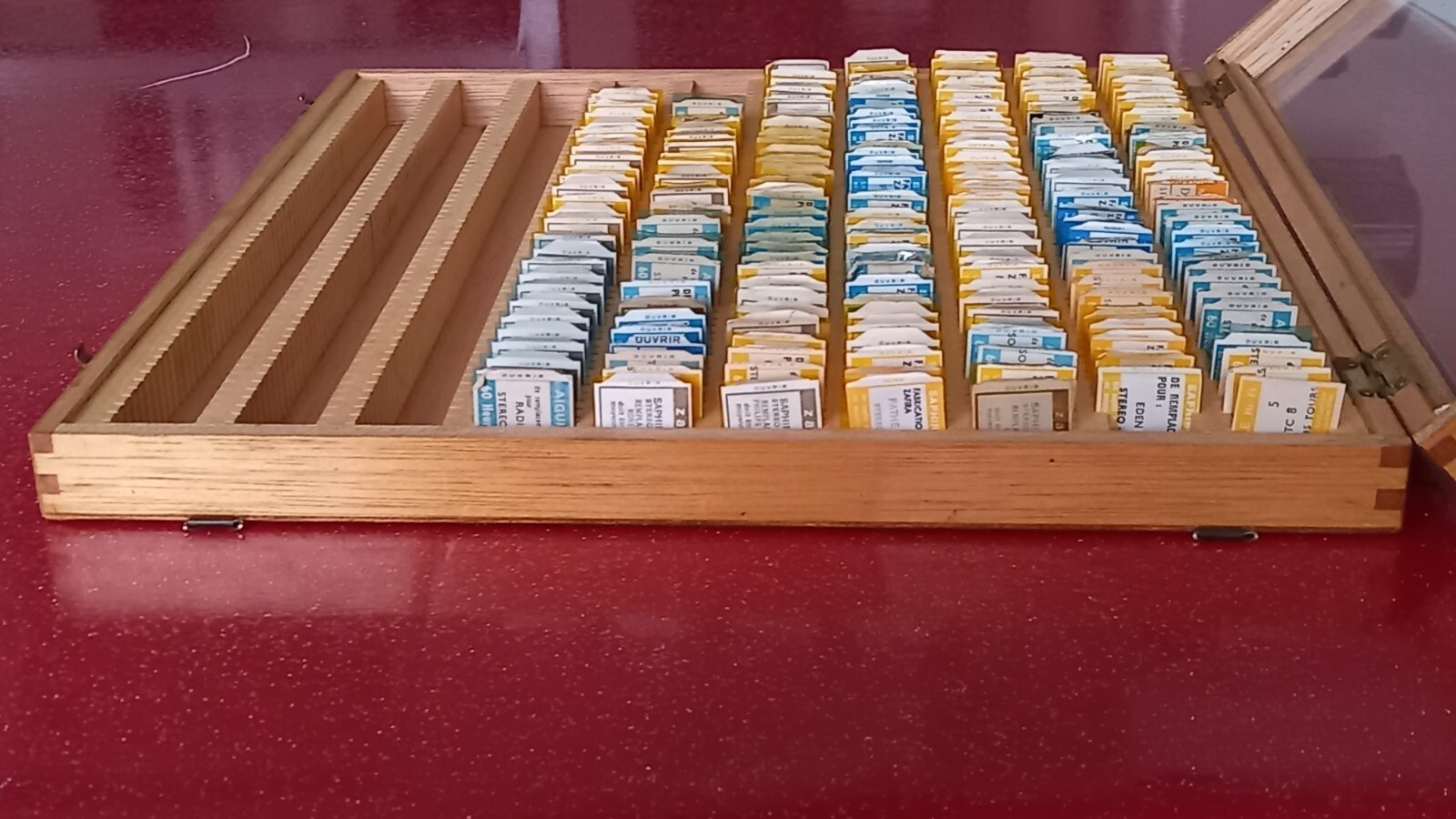 Coffret Saphir Safira pour votre routine bien-être et manucure spa à la maison