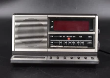 Vintage Spartus AM/FM Digital Clock Radio Model #0115-61 TESTED Working