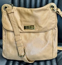 ORO VITTADINI  Italy Messenger Hobo Ultra Soft Tan Leather Shoulder Bag A+17