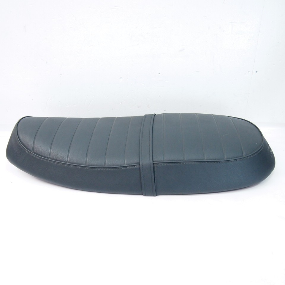 Triumph Bonneville T100 OEM Main Dual Seat 02-14 Years Genuine