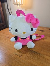 Hello Kitty Plush Backpack .            D2