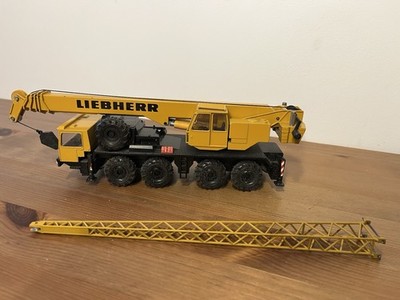 Modell Liebherr LTM 1060 Von Conrad #2079 Modellkran