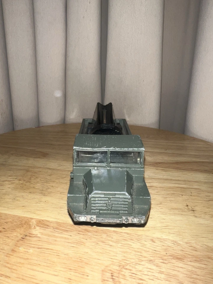 Lanzador de misiles Berliet Gazelle 824 DE COLECCIÓN DINKY TOYS AÑOS 60 buenas condiciones Foto 3 de 4