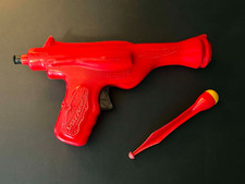 VINTAGE OFFICIAL 1950's SPACE PATROL ROCKET DART GUN WITH DART WORKS