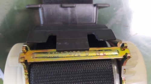 33017492B sicherheitsgurt vorne rechts BMW 1 120 D dlirp154954