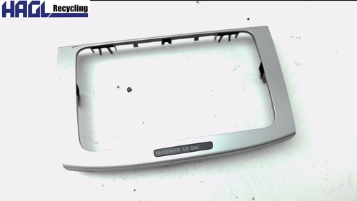 Blende Radio 3C0858069AE VW Passat Variant 1.4 TSI Ecofuel 3C/3CC Kombi