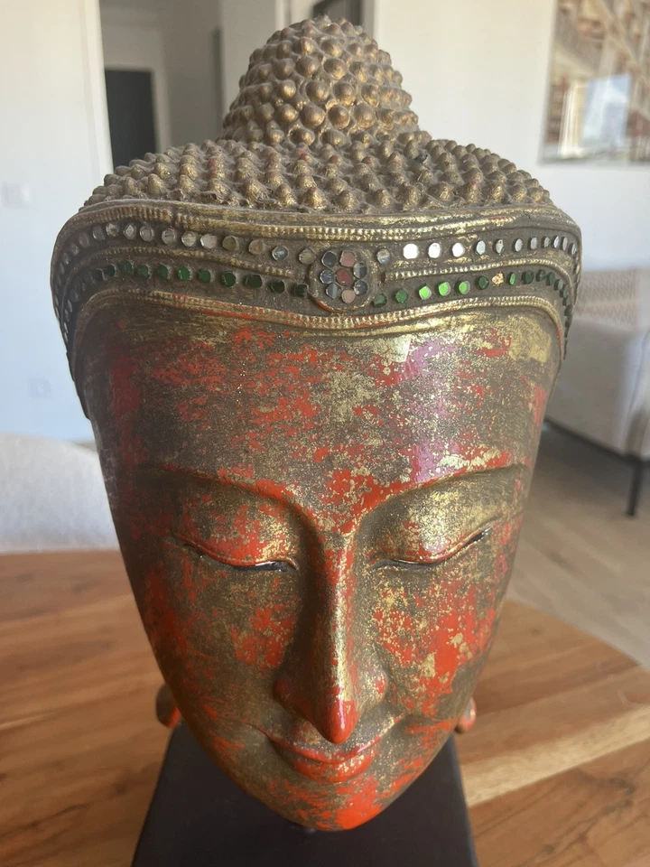 Tête de Bouddha en bois - Photo 4/4