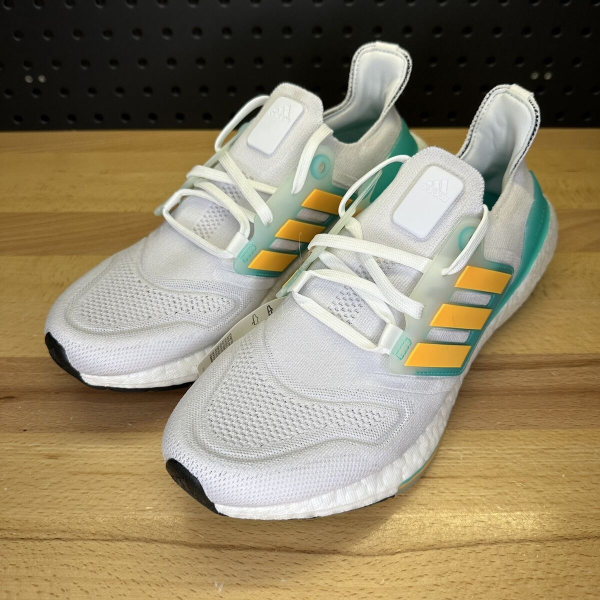 Adidas Ultraboost 22 Flash Orange Mint Rush GX5463 Men's Adidas Ultraboost 22 Flash Orange Mint Rush GX5463 Men's
