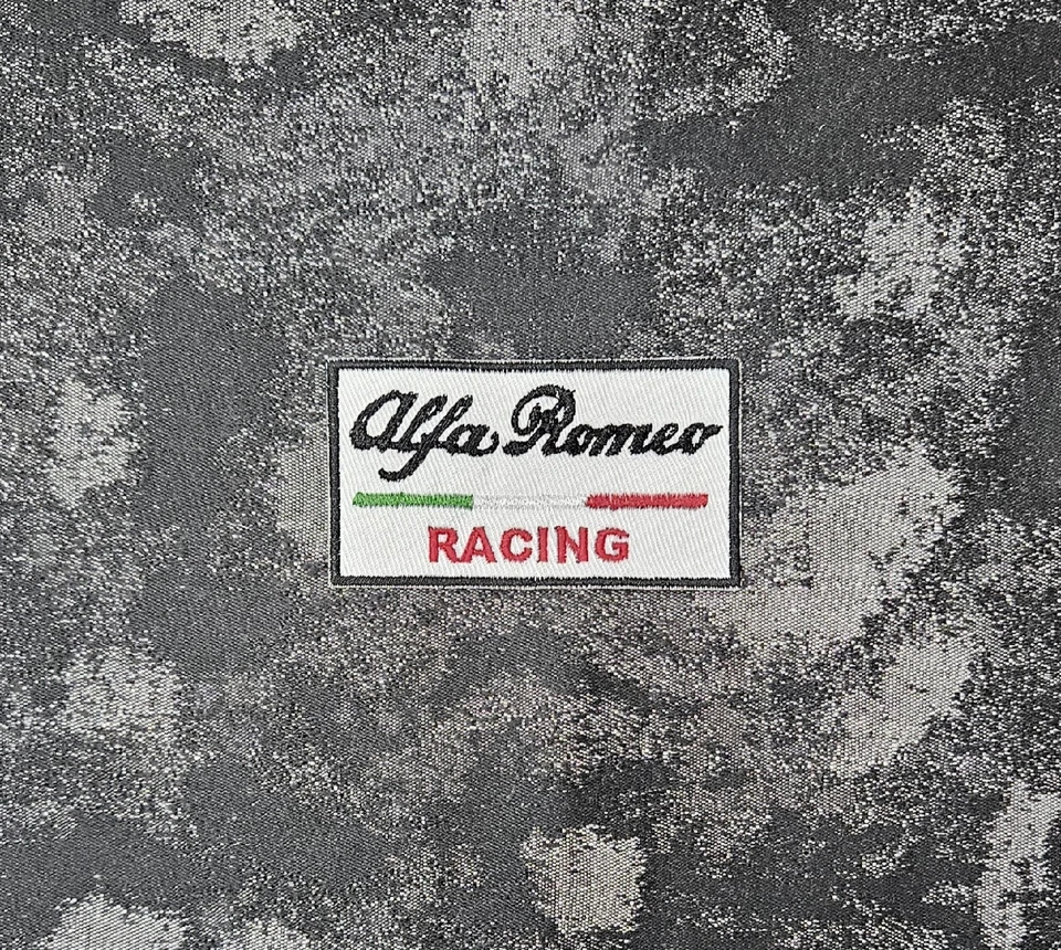 TOPPA PATCH RICAMATA Alfa Romeo Racing F1 TERMOADESIVA O DA CUCIRE 8X4,5 CM