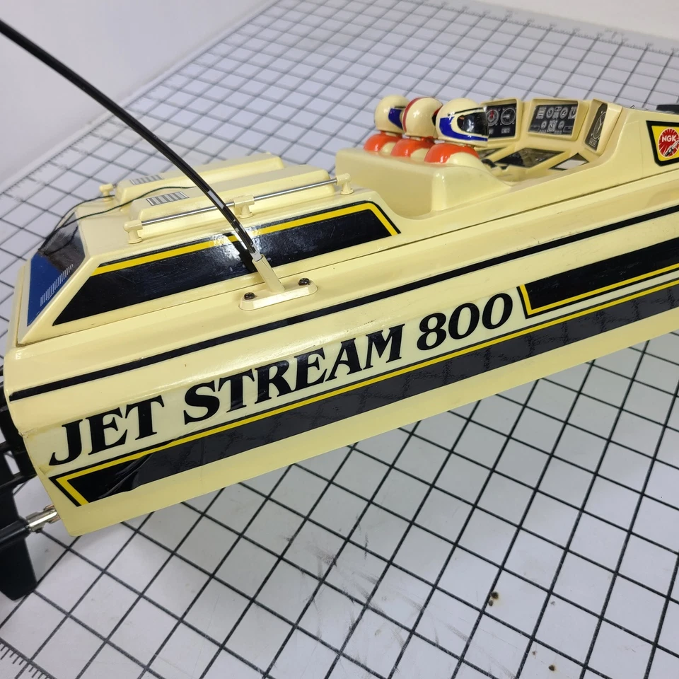 Vintage Kyosho Jet Stream 800 Remote Control Speed Boat w/Motor, Very Good Cond. - Image 4 of 4