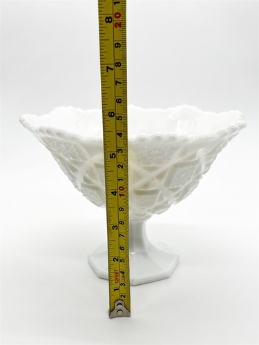ThriftCHI ~ Westmoreland Milk Glass Old Quilt Pattern Footed Compote Dish - Picture 7 of 8