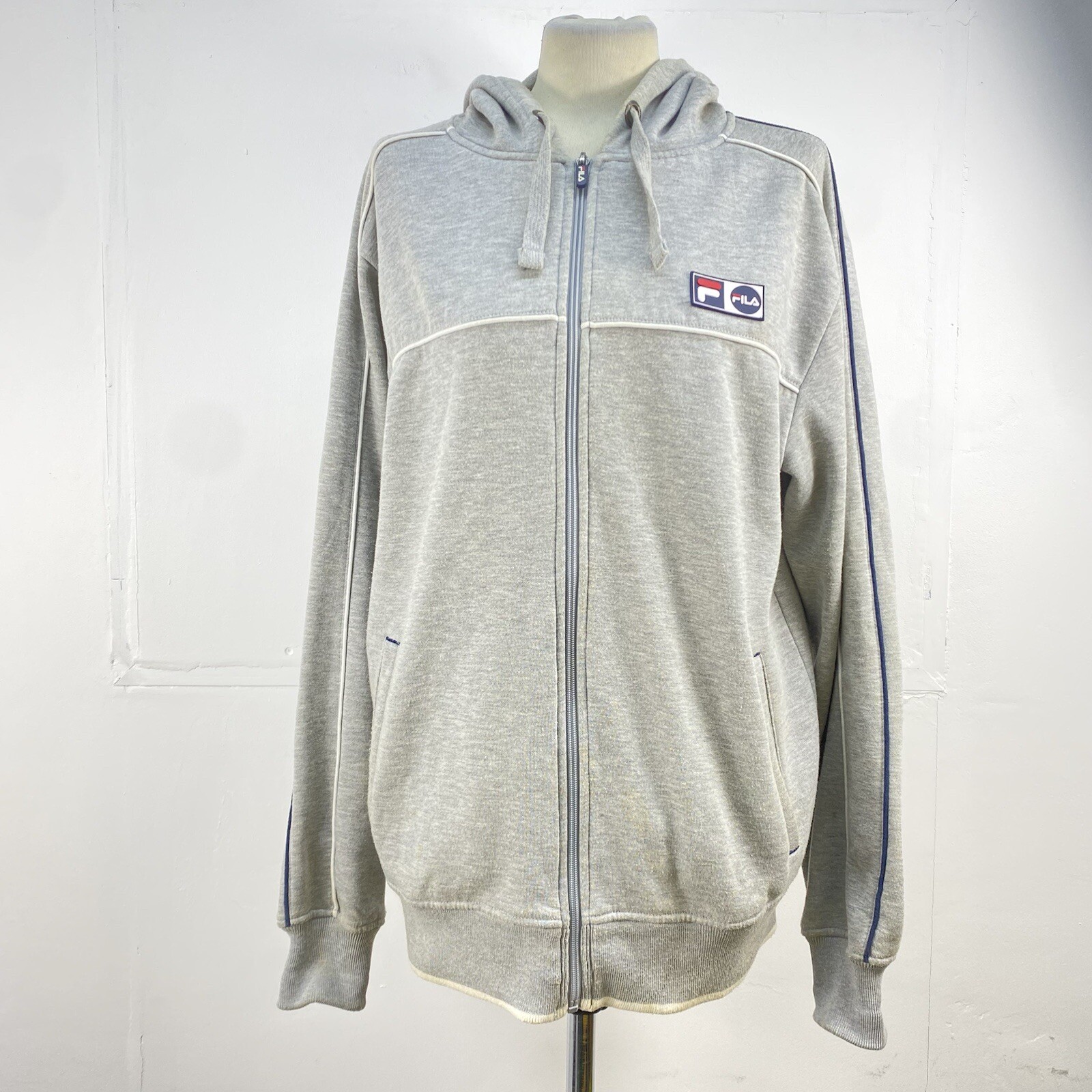 Giacca uomo Fila grigia con cappuccio taglia UK M retrò lounge policotone zip