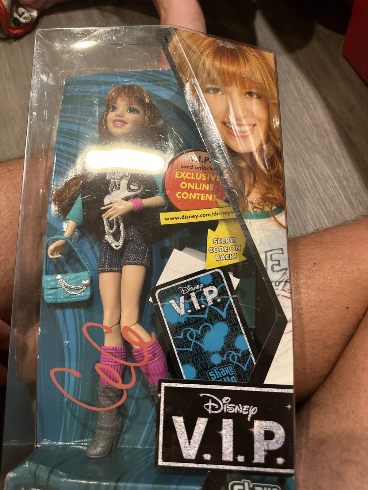 Disney V.I.P VIP Bella Thorne as Cece Jones Shake It Up 2ND VERSION SHORTS NEW