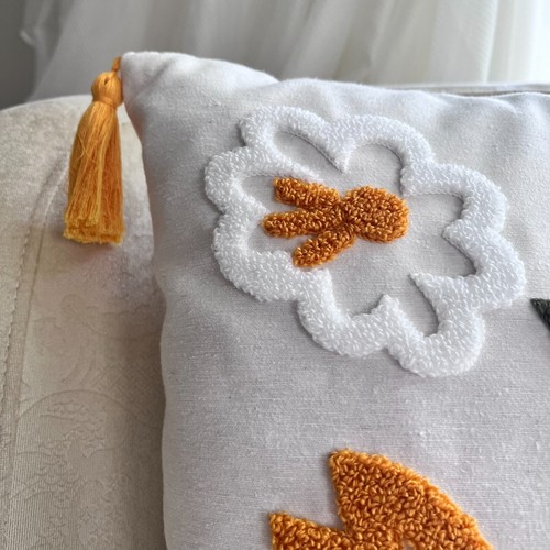 Floral Way Tassel Pillowcase with Punch Embroidery, Decorative Pillow Covers - Picture 3 of 3