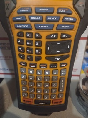 WORKING DYMO RHINO INDUSTRIAL 6000 LABEL MAKER RECHARGABLE **COMES W BATTERY**