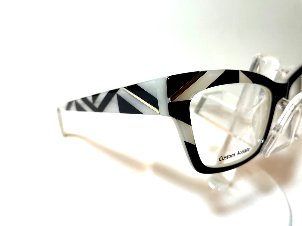 NUEVO L.A.M.B. GAFAS de Gwen Stefani LA055 HUESO NEGRO CON L.A.M.B. Estuche Foto 3 de 4