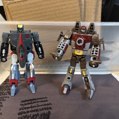 Airraid And Fireflight Combiner Transformer Toys