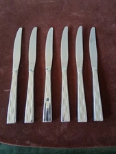 Set of 6 Oneida USA Glossy Stainless CAMDEN Dinner Knives 9-5/8" NICE !!