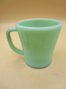 Vintage Anchor Hocking Fire King Jade-ite Mug D-Handle very good condition