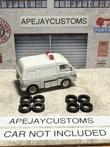 8 new tires for Rest-Q MR-15 100% Gobots 1983 Bandai Tonka  Action Figure