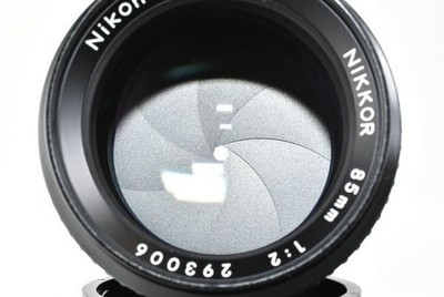 Nikon Ai-S AIS Nikkor 85mm f/2 MF Portrait Lens (Manual Focus Lens