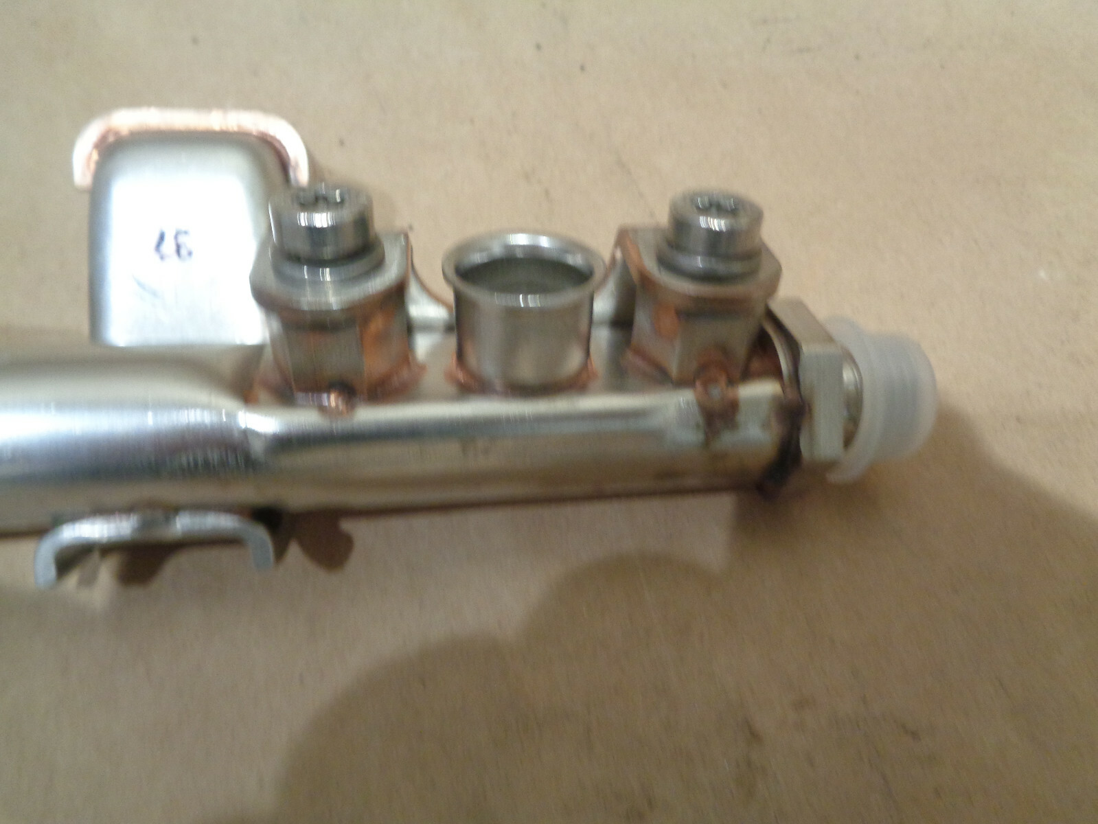 Ferrari 355 LH Fuel Rail / Pipe # 172560