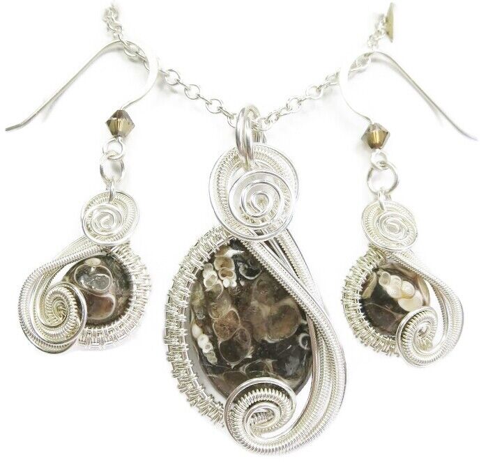Sterling Silver Turritella Agate & Swarovski Crystal Earrings/Necklace Set WYPRZEDAŻ, bardzo popularna