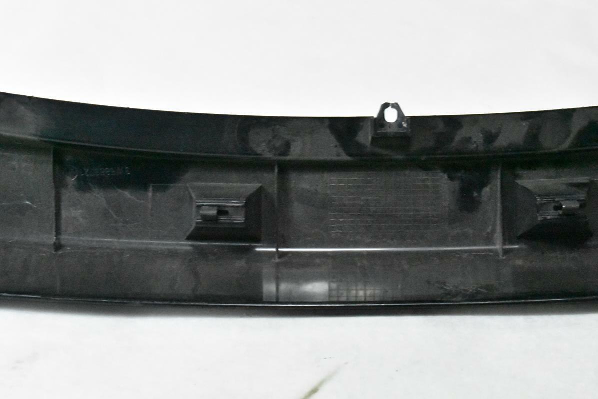 Bentley Continental Flying Spur 2007 Trunk molding