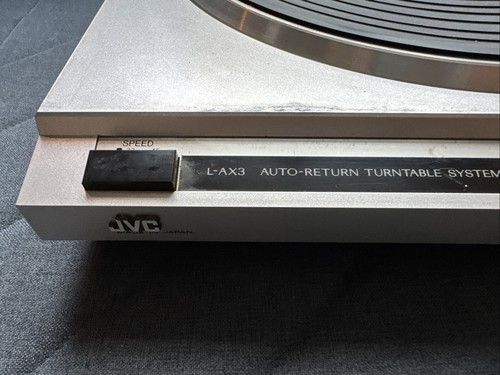 JVC L-AX3 Direct Drive Turntable With Ortofon OM 5E Stylus - Picture 4 of 10