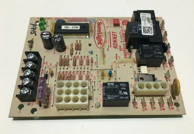 LENNOX Surelight 50a65-120 Furnace Control Circuit Board 10M9301 for