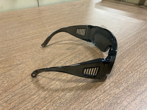 12 pares de gafas de seguridad protectoras UV ANSI Z87+ GRIS HUMO ANTI NIEBLA protector lateral - Imagen 3 de 8