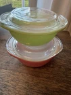 Vintage (2)Pyrex 8 oz Flamingo Pink / Lime Green Covered Casserole Clear Lid