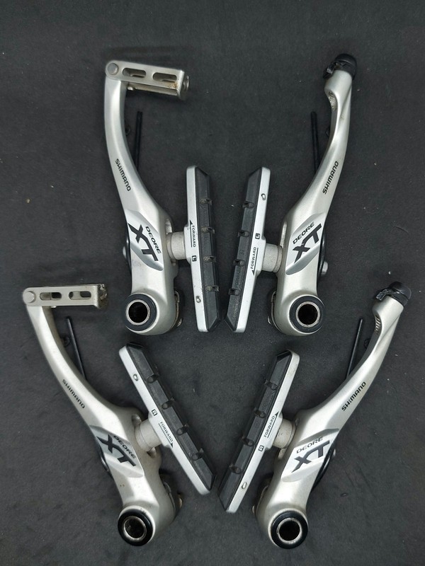 Shimano Deore XT T-780 V-brakes, silver, front & rear seat, excellent condition