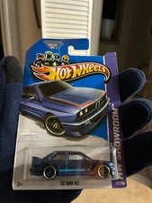 Hot Wheels '92 BMW M3 Metalltic Blue New #172 HW Showroom 2013 Retro X2031