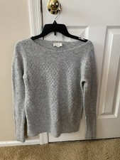 LOFT Women  s Gray Cable Knit Sweater Size Small
