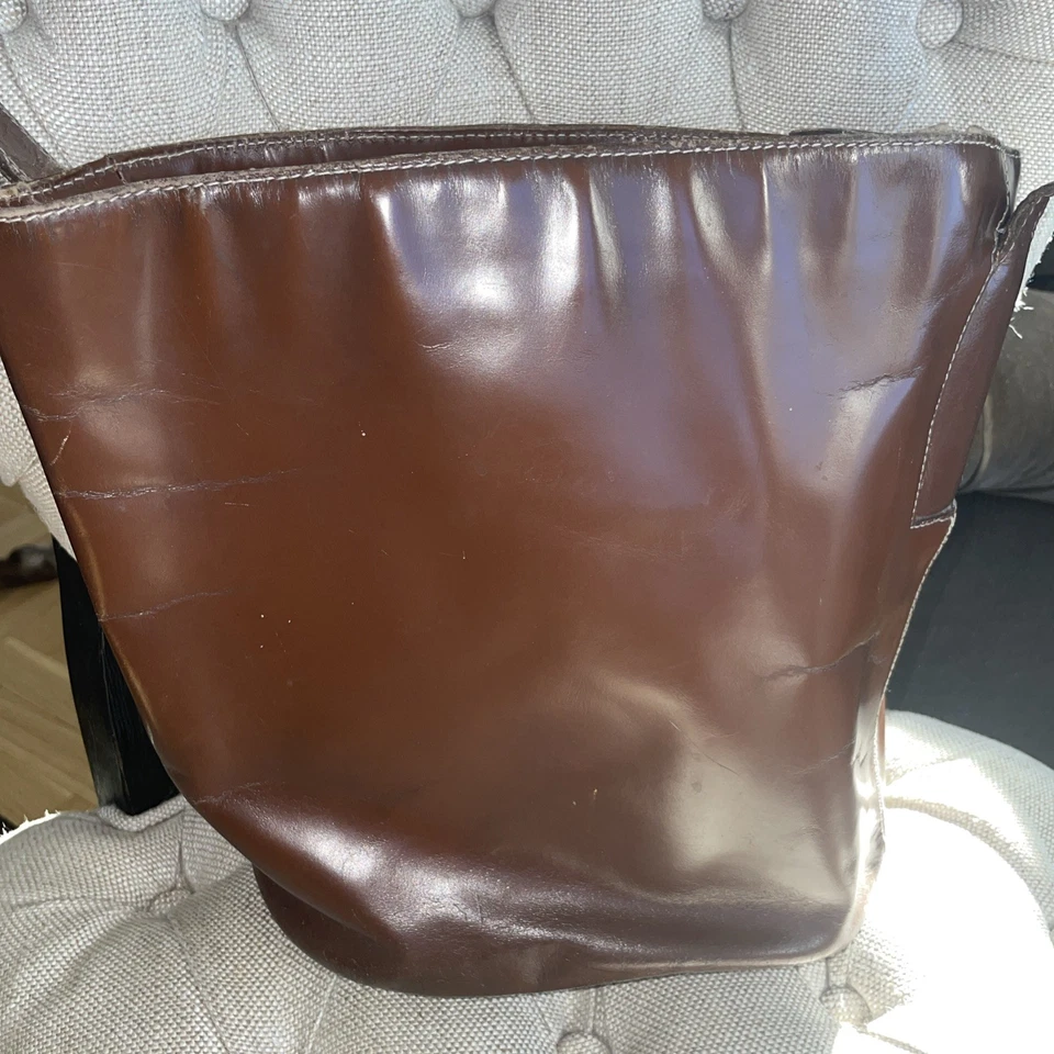 Bolso de hombro Prada piel de becerro 1984 cubo Foto 2 de 4