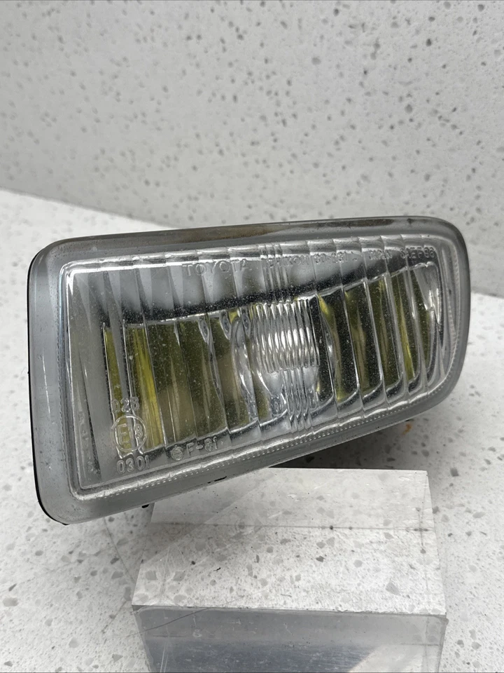 Faro antiniebla izquierdo Lexus GS300 1998-2005 JDM Toyota Aristo JZS161 ICHIKOH Foto 2 de 4