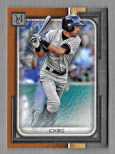 ICHIRO 2023 TOPPS MUSEUM COLLECTION !!! CARD #4 YANKEES