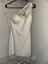 White One Shoulder Bodycon Dress