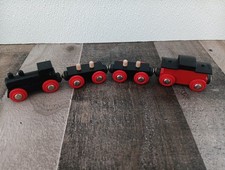 Vintage Brio Wooden Railway Magnetic Train Good Condition 4 Pcs. Black  Red