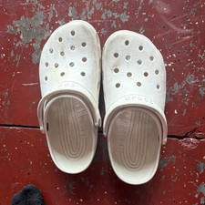 Crocs Classic Clog Sandals Beige Solid Slip-On Unisex Adults US 7 AU 9