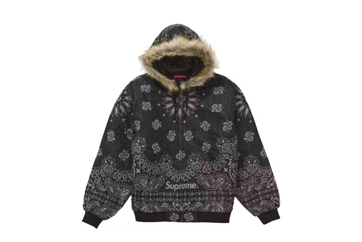 Veste de travail à capuche Supreme Bandana jacquard denim FW25 noir taille Medium EN MAIN