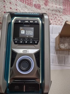 MAKITA DAB RADIO MR007